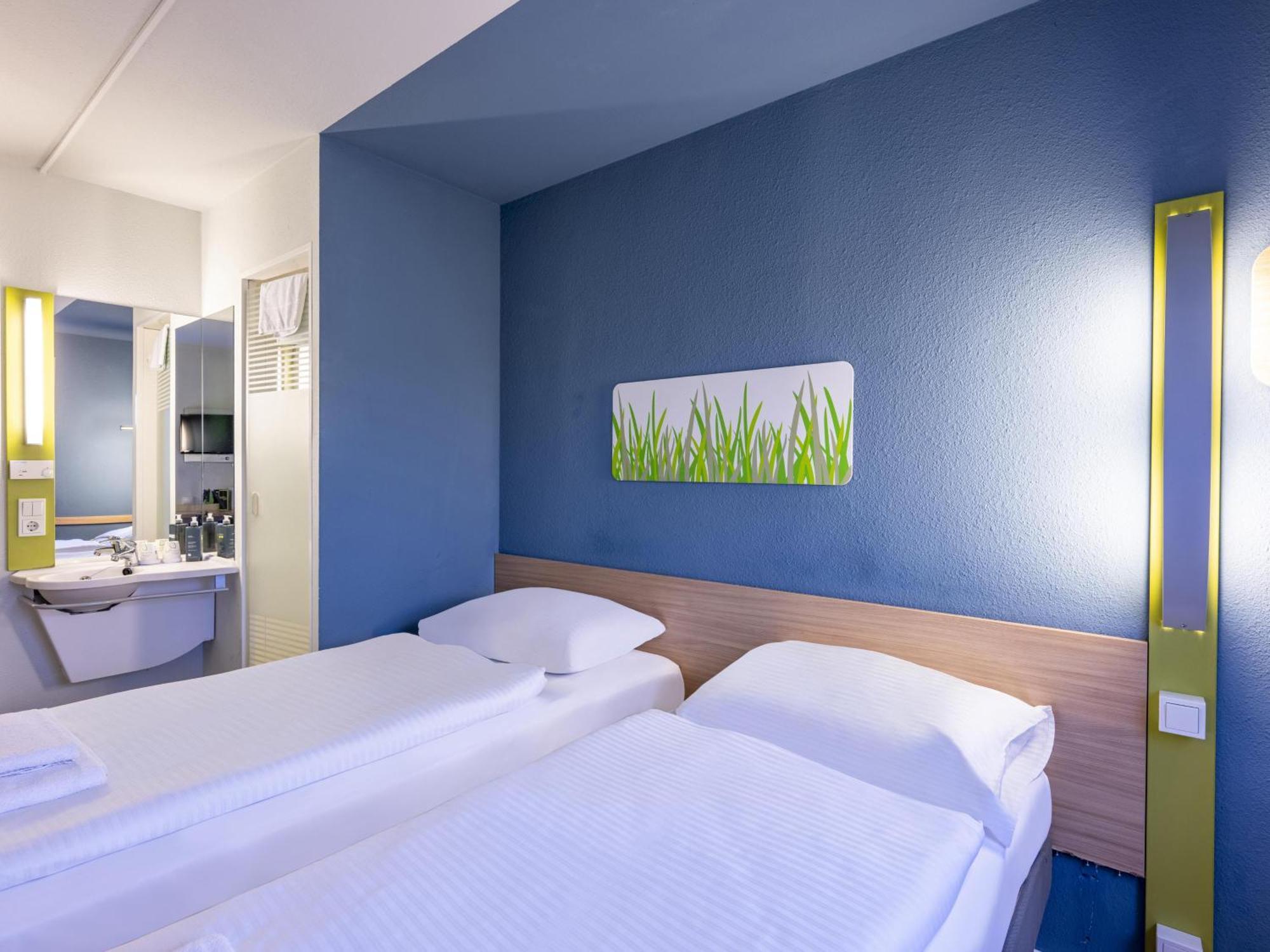 B&B Hotel Saarbruecken-Ost Exterior photo